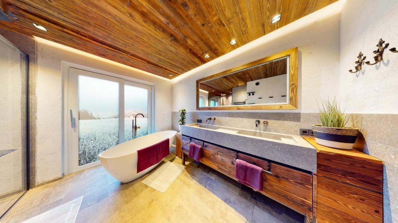 Pitzplus Appartements Sankt Leonhard im Pitztal Bagian luar foto