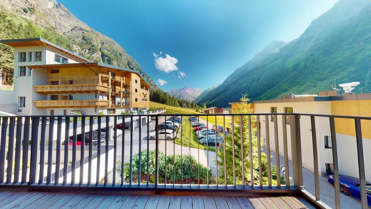 Pitzplus Appartements Sankt Leonhard im Pitztal Bagian luar foto