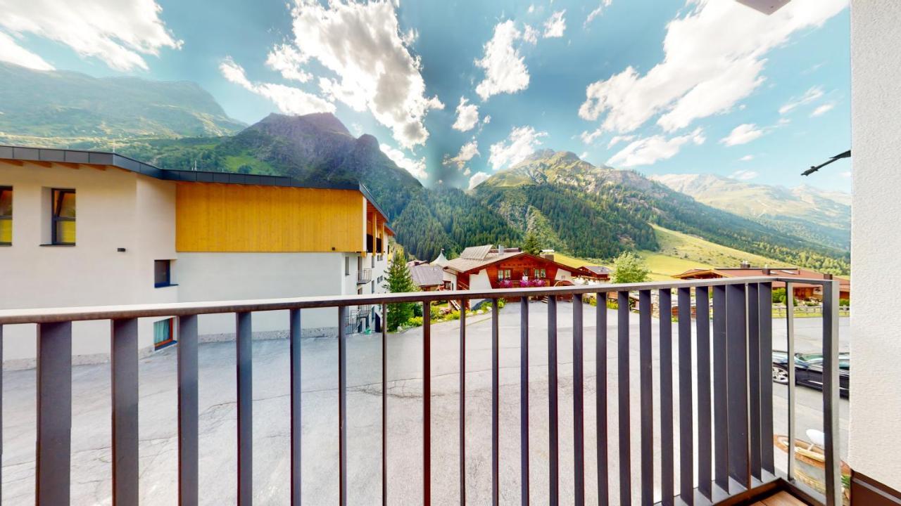 Pitzplus Appartements Sankt Leonhard im Pitztal Bagian luar foto