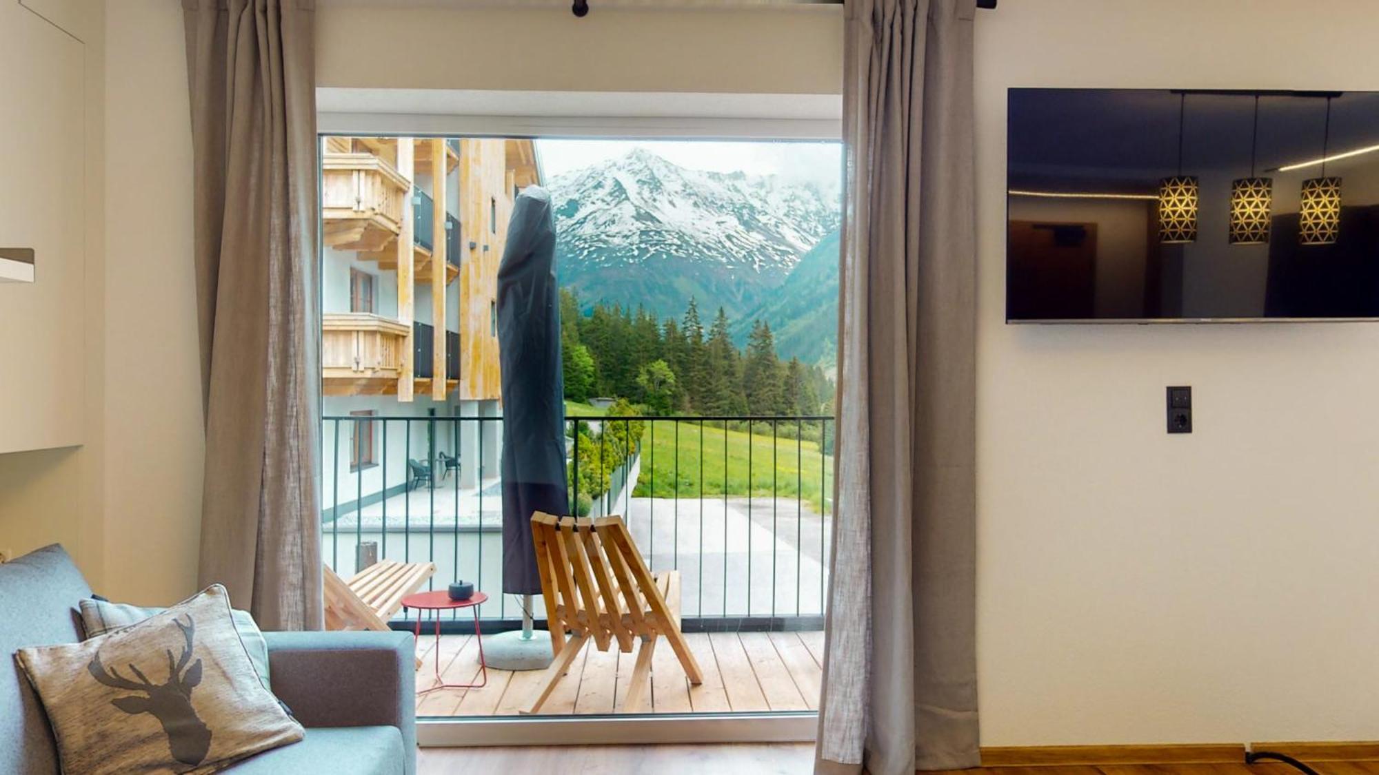 Pitzplus Appartements Sankt Leonhard im Pitztal Bagian luar foto